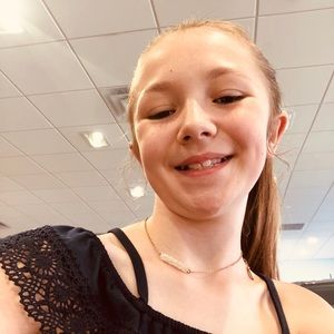 Meet your Posher, Addison